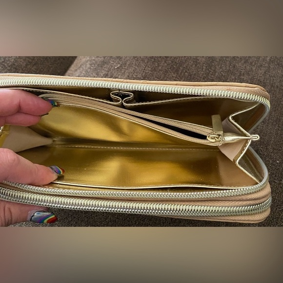 Steve Madden Python Beige Wallet - Picture 15 of 16